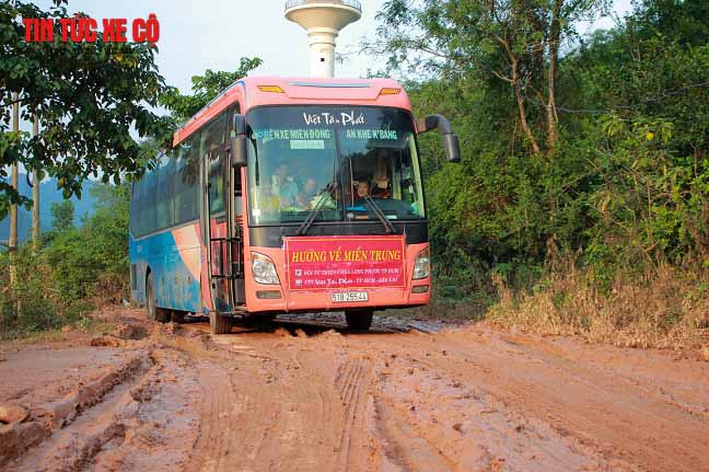 Nhà xe Việt Tân Phát - Lịch Trình - Giá Vé Hôm Nay Xe khách Việt Tân Phát trong chuyến hành trình Hướng về miền Trung