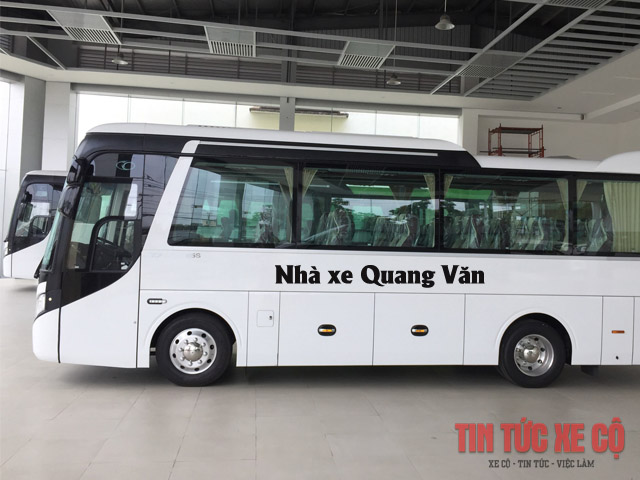nha xe quang van